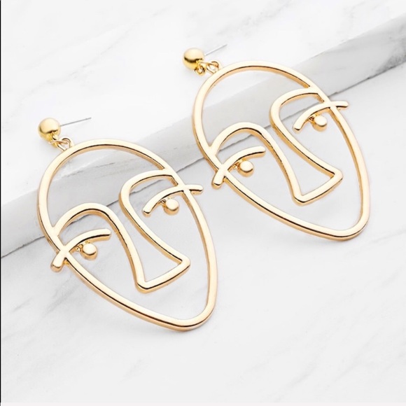 LAST SET SALE Oversize Hollow Face Earrings - Picture 2 of 4